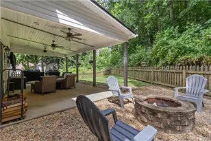 1509 Hillary Cove Ct, Lawrenceville, GA 30043 - Photo 5