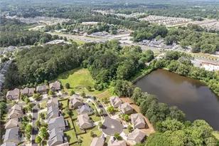 29 Bay Crest Ct, Loganville, GA 30052 - Photo 29