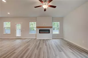 25 Cedar Dr, Fairburn, GA 30213 - Photo 9