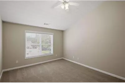 6799 Island Pointe Drive, Buford, GA 30518 - Photo 15