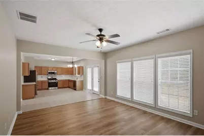 6799 Island Pointe Drive, Buford, GA 30518 - Photo 7
