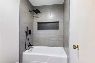 2153 Starfire Dr NE, Atlanta, GA 30345 - Photo 23