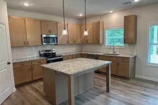 326 Rodeo Dr, Auburn, GA 30011 - Photo 7