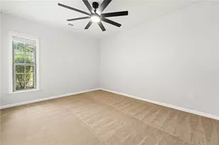 5625 Willow Springs Pl, Hoschton, GA 30548 - Photo 7