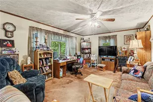 161 Hodge Rd, Carrollton, GA 30116 - Photo 5
