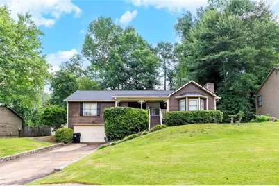 1043 Justice Lane NW, Acworth, GA 30102 - Photo 3