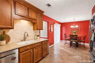 985 Spring Brook Dr, Lawrenceville, GA 30043 - Photo 11