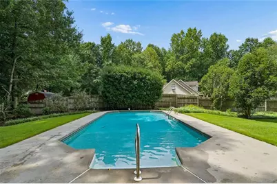 985 Spring Brook Drive, Lawrenceville, GA 30043 - Photo 15