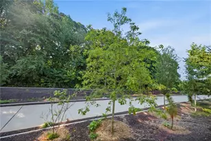 865 Commonwealth Ave SE, Atlanta, GA 30312 - Photo 15