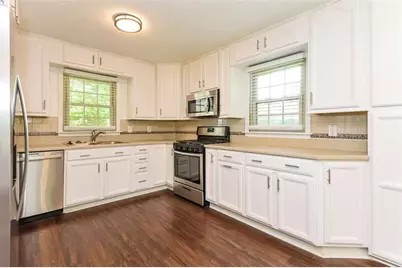 6581 Windsor Drive, Acworth, GA 30102 - Photo 5
