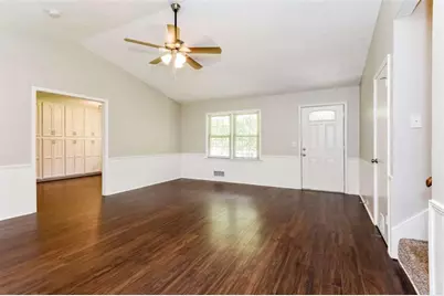 6581 Windsor Drive, Acworth, GA 30102 - Photo 7