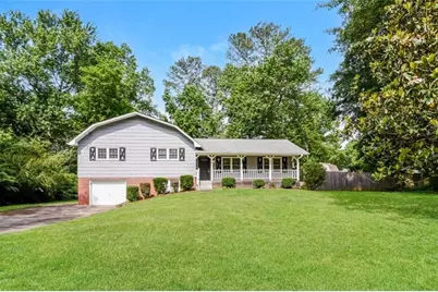 6581 Windsor Drive, Acworth, GA 30102 - Photo 1