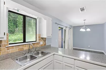 253 Toweridge Drive SW, Marietta, GA 30064 - Photo 15