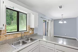 253 Toweridge Dr SW, Marietta, GA 30064 - Photo 15