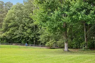 2051 Sunsweet Ct, Lawrenceville, GA 30043 - Photo 27