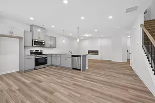 42 Jacobs Farm Ln, Lawrenceville, GA 30045 - Photo 11
