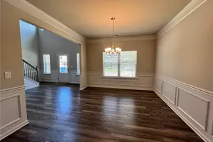 185 Cherokee Reserve Cir, Canton, GA 30115 - Photo 5