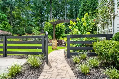165 Northern Oaks Court, Alpharetta, GA 30004 - Photo 39