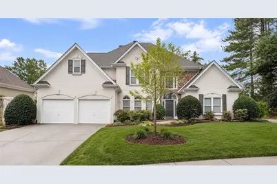 1200 Woodlawn Drive NE, Marietta, GA 30068 - Photo 3