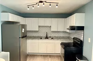 13 Peyton Pl SW, Atlanta, GA 30311 - Photo 11