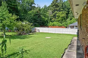 2700 Hayden Dr, East Point, GA 30344 - Photo 29