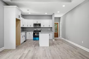 171 N Dale St, Calhoun, GA 30701 - Photo 11