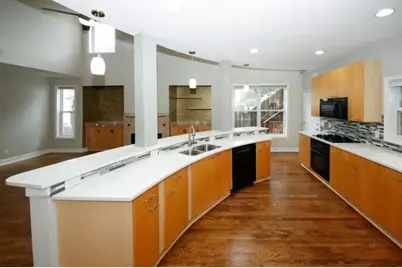 1354 Brookhaven Village Circle NE, Brookhaven, GA 30319 - Photo 17