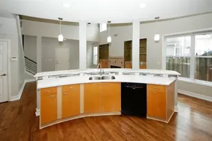 1354 Brookhaven Village Cir NE, Brookhaven, GA 30319 - Photo 15
