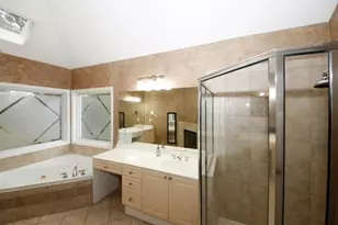1354 Brookhaven Village Cir NE, Brookhaven, GA 30319 - Photo 33
