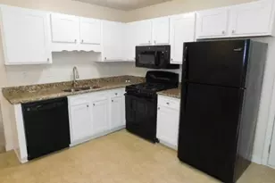 11215 Abbotts Station Dr, Johns Creek, GA 30097 - Photo 13