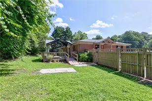 2133 Sandy Plains Rd, Marietta, GA 30066 - Photo 35