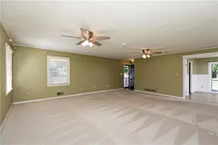 2133 Sandy Plains Rd, Marietta, GA 30066 - Photo 7