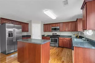 4425 Grove Lake Ct, Loganville, GA 30052 - Photo 15