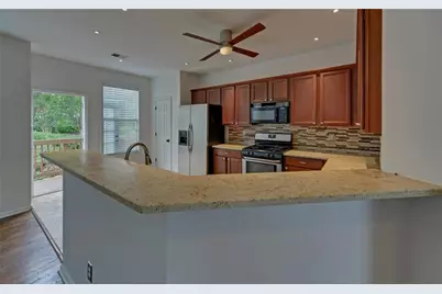 3513 Chattahoochee Summit Lane SE #25, Atlanta, GA 30339 - Photo 7