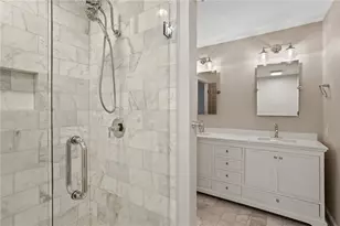 501 Defoors Mill Cir NW, Atlanta, GA 30318 - Photo 23