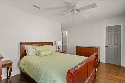 501 Defoors Mill Circle NW, Atlanta, GA 30318 - Photo 27
