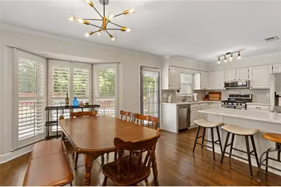 501 Defoors Mill Circle NW, Atlanta, GA 30318 - Photo 11