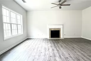 3913 Willow Fields Ct, Loganville, GA 30052 - Photo 3