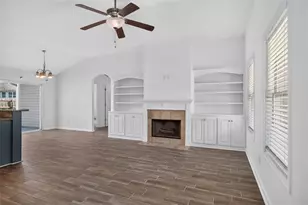 2115 Crown Park Dr, Winder, GA 30680 - Photo 5
