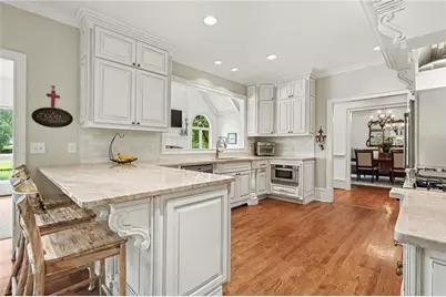 525 Avignon Court, Atlanta, GA 30350 - Photo 11