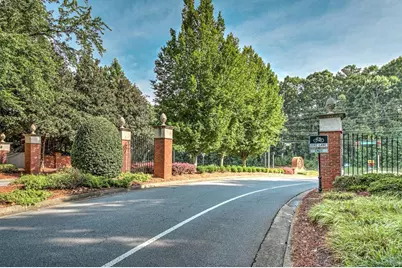 420 Sassafras Lane, Roswell, GA 30076 - Photo 55