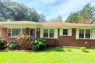 3879 Sharon Dr, Powder Springs, GA 30127 - Photo 3