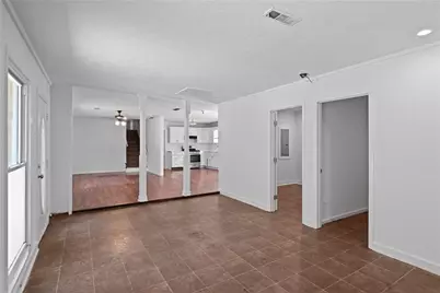2933 E Howell Drive, Lawrenceville, GA 30044 - Photo 3