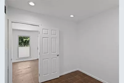 2933 E Howell Drive, Lawrenceville, GA 30044 - Photo 5