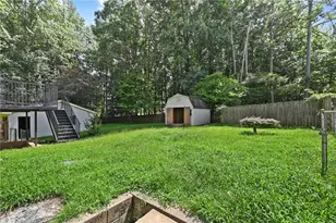 2933 E Howell Dr, Lawrenceville, GA 30044 - Photo 21