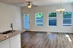 182 Jaxton St, Hoschton, GA 30548 - Photo 3
