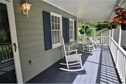 4069 Burnside Lane NW, Lilburn, GA 30047 - Photo 5