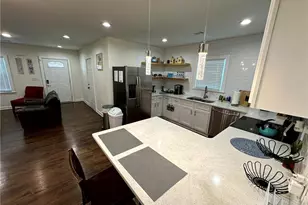 1082 Mayson Turner Rd NW, Atlanta, GA 30314 - Photo 13