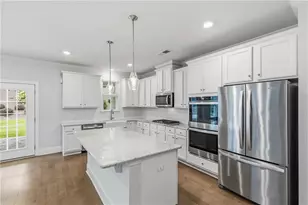 415 Carmichael Cir, Canton, GA 30115 - Photo 19