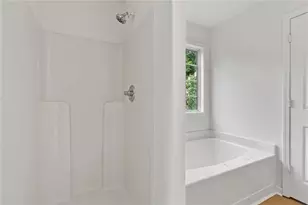 1700 Bismarck Cir, Winder, GA 30680 - Photo 15